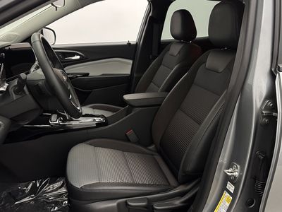 2025 Chevrolet Trax - Photo 11