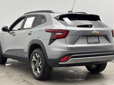 2025 Chevrolet Trax - Photo 5