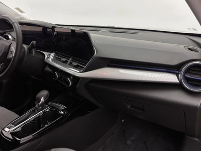 2025 Chevrolet Trax - Photo 28