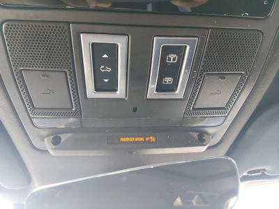 2025 Land Rover Defender - Photo 19