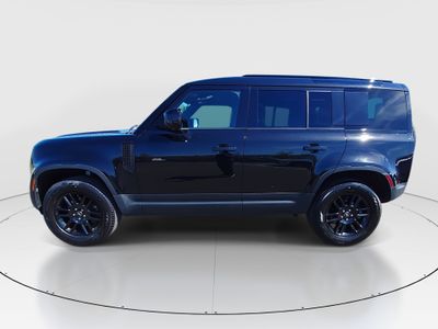 2025 Land Rover Defender - Photo 4