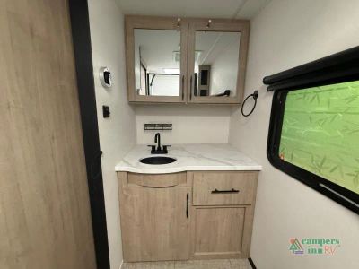 2025 Grand Design Imagine XLS — photo 31 view