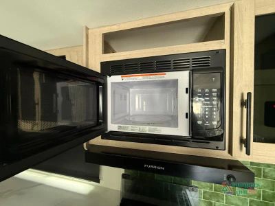 2025 Grand Design Imagine XLS — photo 12 view
