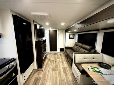 2026 Venture RV Stratus - Photo 5