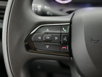 2025 Ram ProMaster Cargo Van - Photo 18