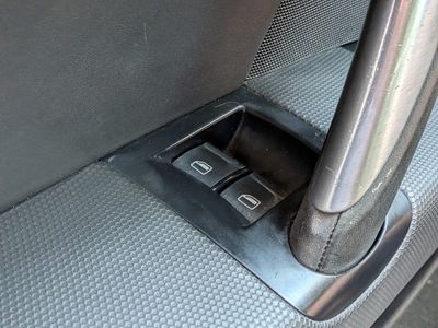2011 Audi TT — photo 20 view
