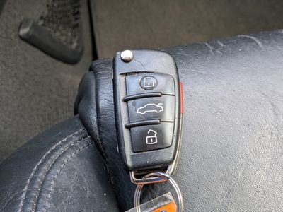 2011 Audi TT — photo 30 view