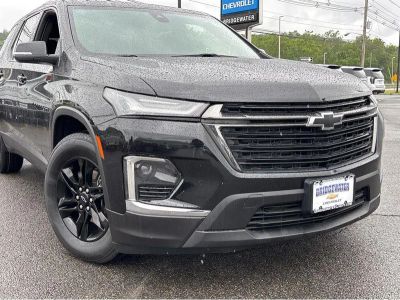 2023 Chevrolet Traverse — side profile view