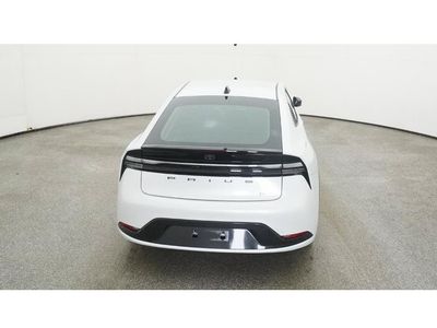 2026 Toyota Prius Plug-In Hybrid - Photo 7