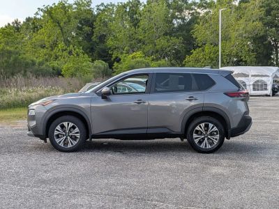 2022 Nissan Rogue - Photo 2