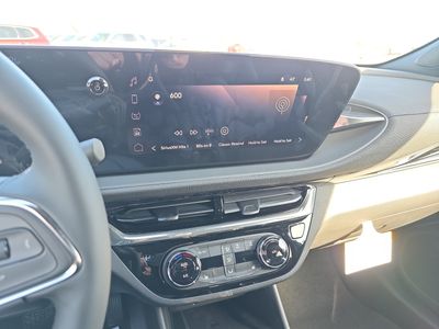 2026 Buick Envista - Photo 11