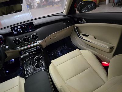 2023 Kia Stinger - Photo 37