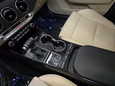 2023 Kia Stinger - Photo 25