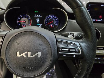 2023 Kia Stinger - Photo 20