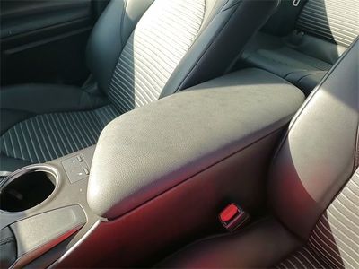 2024 Toyota Camry - Photo 18