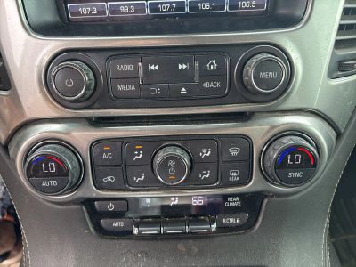 2019 Chevrolet Tahoe - Photo 12