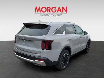 2026 Kia Sorento — side profile view