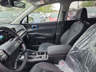 2026 Kia Sorento — photo 8 view