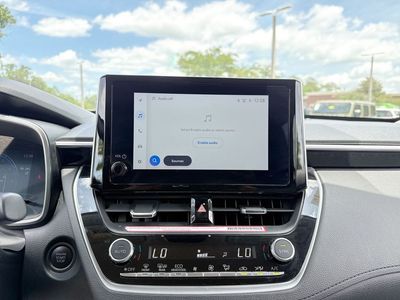 2024 Toyota Corolla Cross - Photo 21