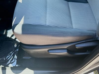 2015 Toyota RAV4 - Photo 17