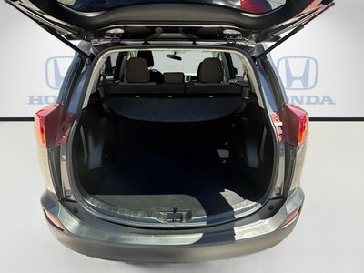 2015 Toyota RAV4 - Photo 25