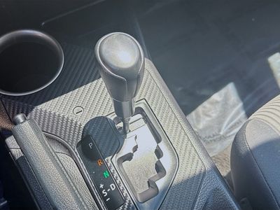 2015 Toyota RAV4 - Photo 15