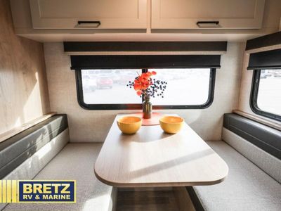 2026 Ember RV E-Series - Photo 11