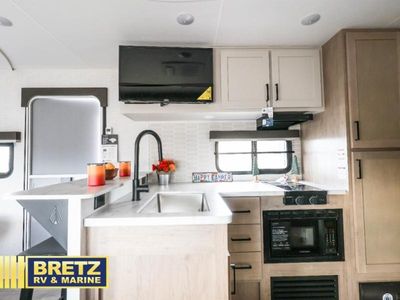 2026 Ember RV E-Series - Photo 12