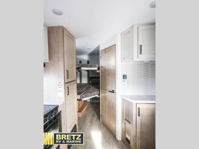 2026 Ember RV E-Series - Photo 13