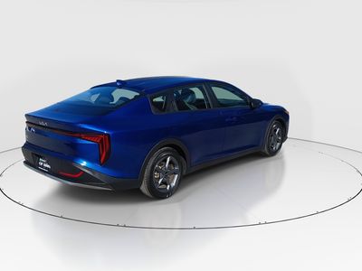 2025 Kia K4 - Photo 7