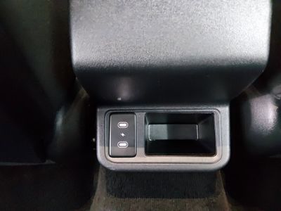 2025 Kia K4 - Photo 18
