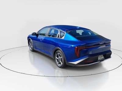 2025 Kia K4 - Photo 5