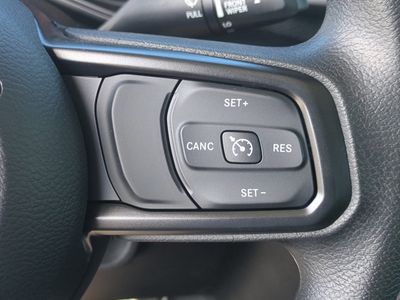 2026 Jeep Gladiator — photo 27 view