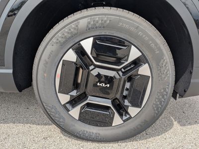 2027 Kia Telluride Hybrid - Photo 11