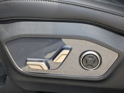 2027 Kia Telluride Hybrid - Photo 26