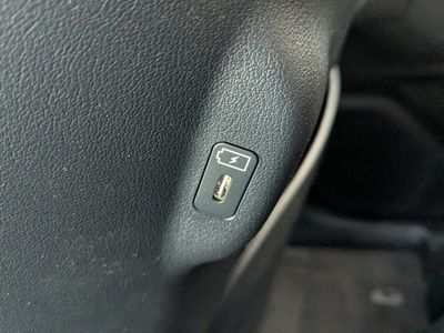 2027 Kia Telluride Hybrid - Photo 19