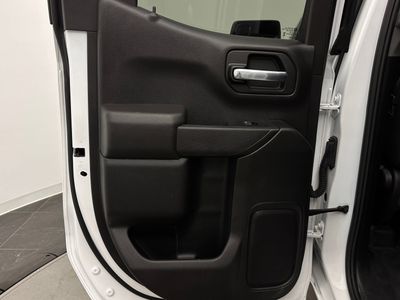 2025 Chevrolet Silverado 1500 - Photo 18
