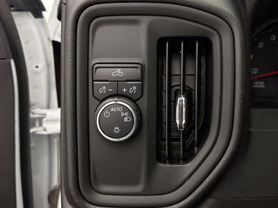 2025 Chevrolet Silverado 1500 - Photo 17