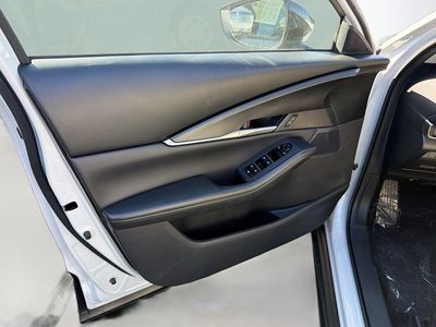 2026 Mazda CX-30 - Photo 21