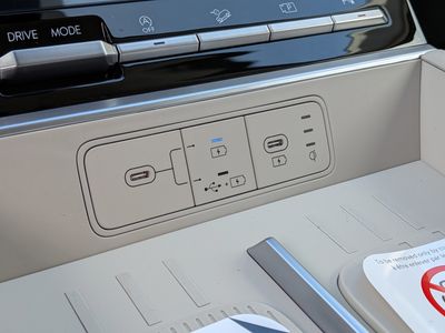 2026 Hyundai SANTA FE — photo 30 view