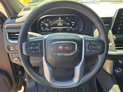 2023 GMC Yukon - Photo 32