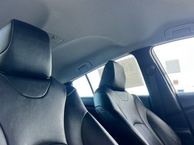 2017 Toyota Prius Prime - Photo 17