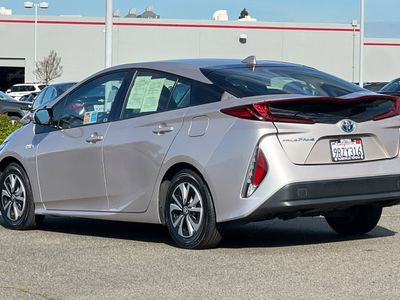 2017 Toyota Prius Prime - Photo 7