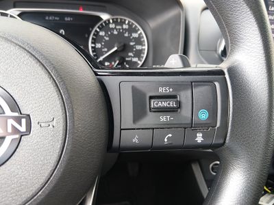 2023 Nissan Rogue — photo 13 view