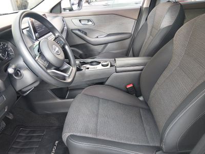 2023 Nissan Rogue — photo 17 view