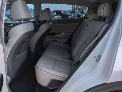 2018 Kia Sportage - Photo 14