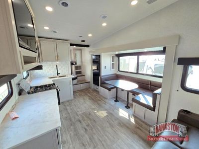 2026 Sundance 28DB - Photo 9