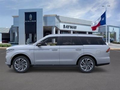 2026 Lincoln Navigator — rear three-quarter view