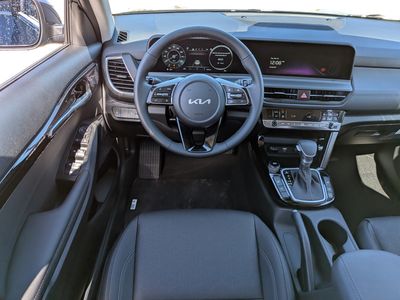 2026 Kia Seltos — photo 18 view
