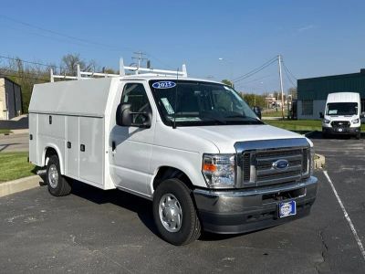 2025 Ford E-350SD — side profile view